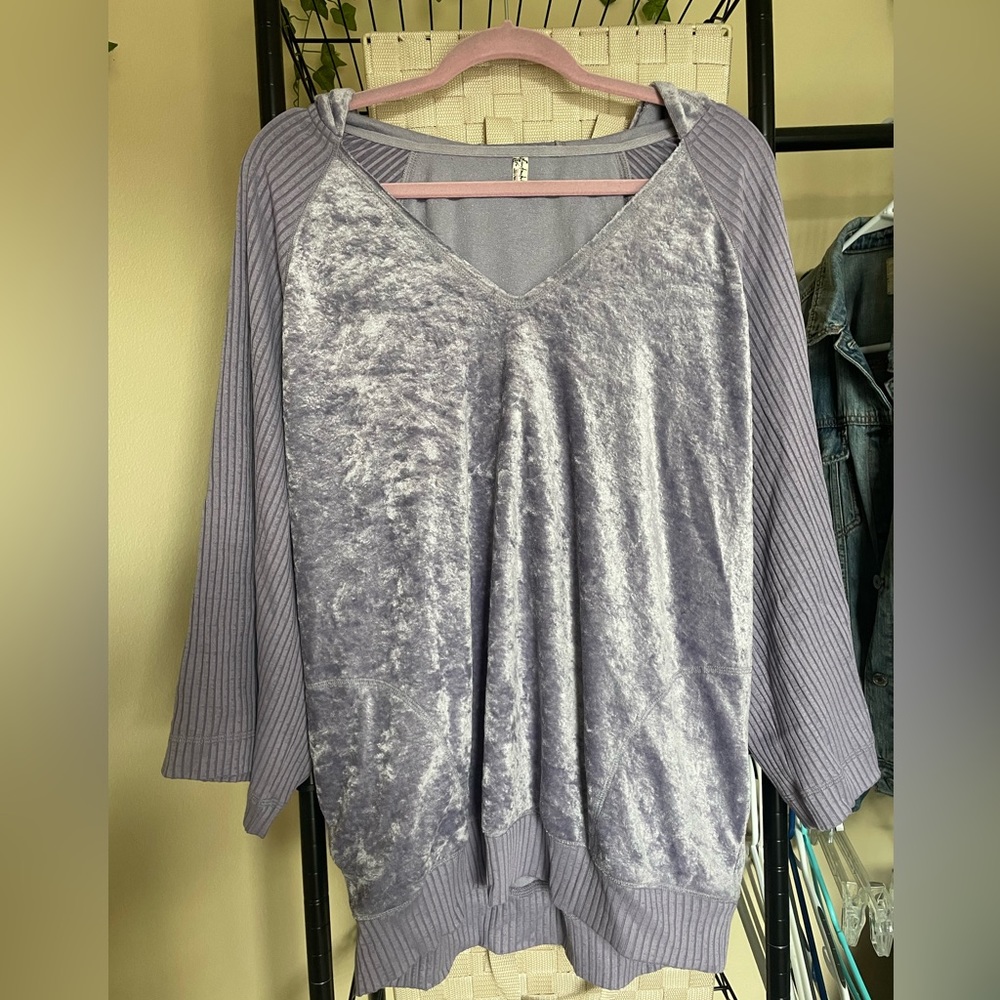 Free People Lavender velvet long sleeve shirt with hood